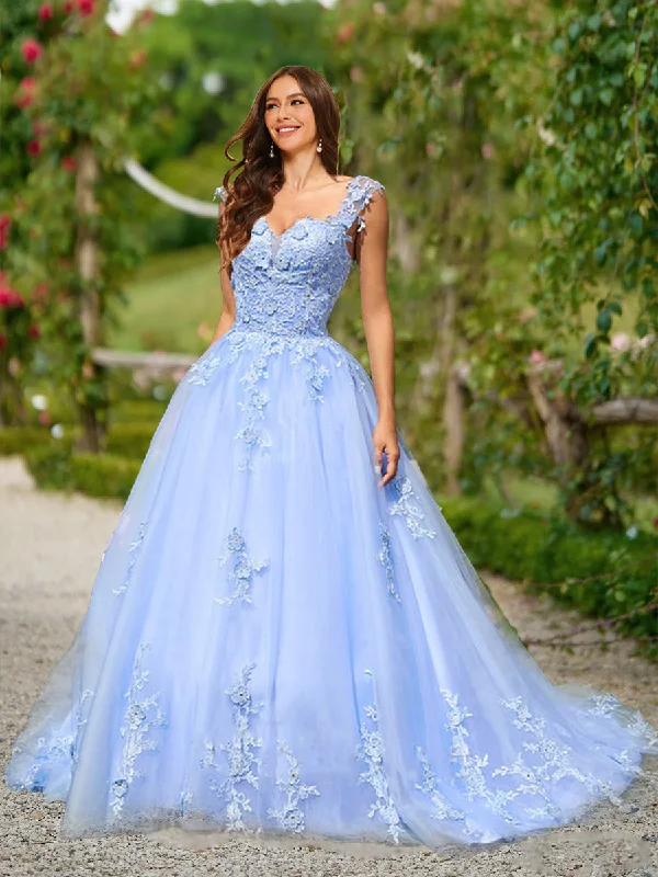 Ball Gown Sweetheart Sleeveless Lace Prom Dresses Lace Cocktail Gown