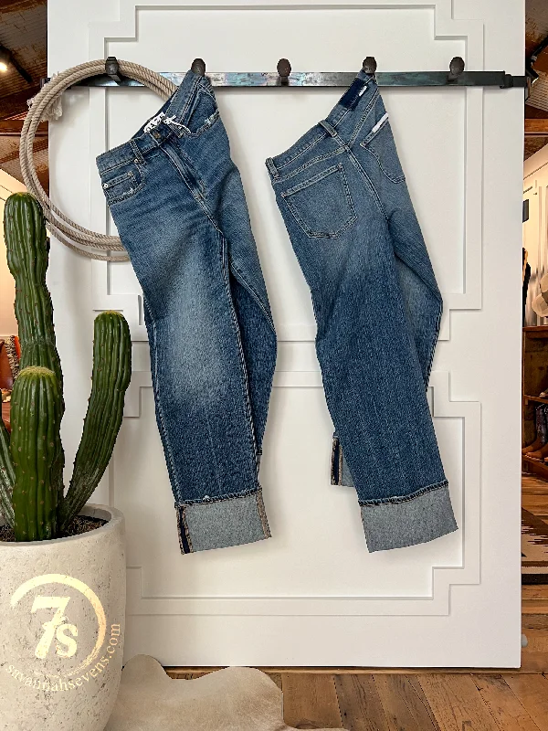 The Holt High Rise 90's Relaxed Straight Leg Jean